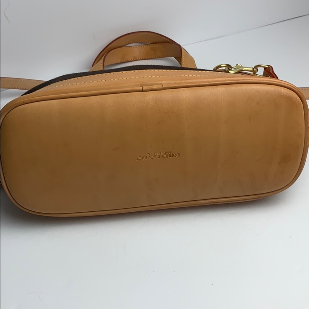 Dooney & Bourke Handbag with crossbody strap - Picture 7 of 15